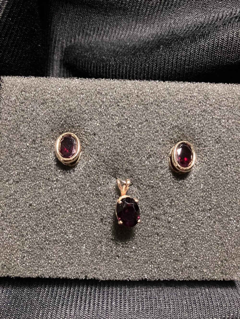 Garnet earrings and pendant set